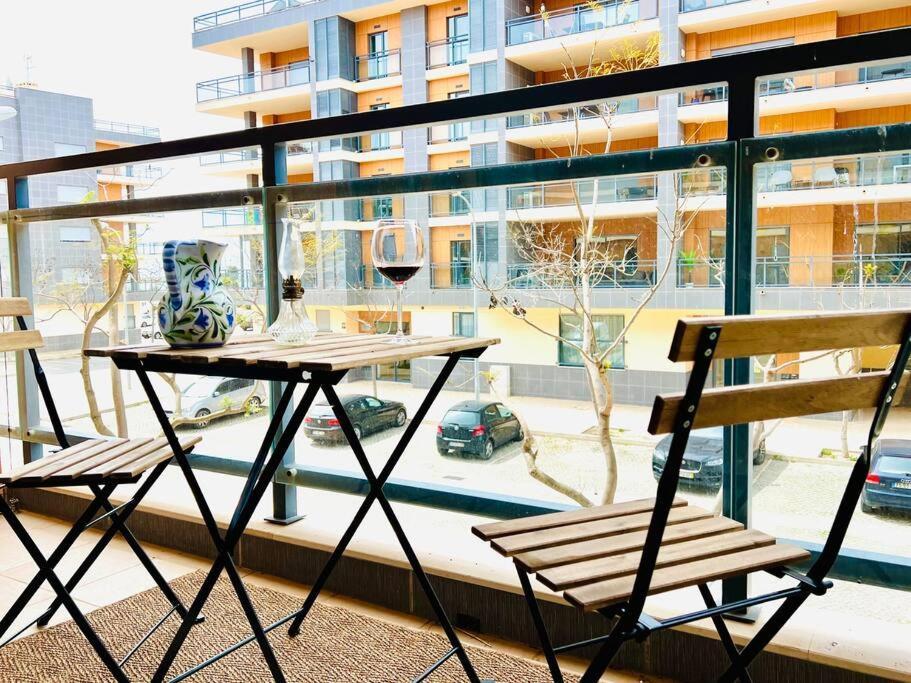 Olhao 3 Bedroom With Rooftop Pool, Marina Village المظهر الخارجي الصورة